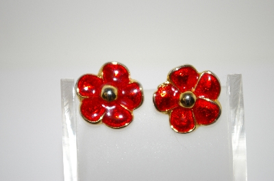 +MBA #6-1313  Vintage Red Enamel Flower Earrings