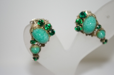 +MBA #6-1239   Vintage Green Stone & Rhinestone Clip On Earrings