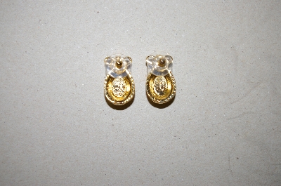 +MBA #6-1545  Joan Rivers Gold Tone Egg Pierced Earrings