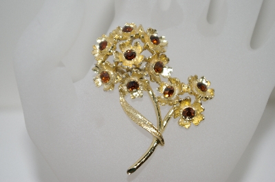 +MBA #6-1463  Vintage Gold Tone Brown Rhinestone Flower Pin