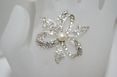 +MBA #6-1488  Vintage Silver Tone Clear Rhinestone & Faux Pearl Pin