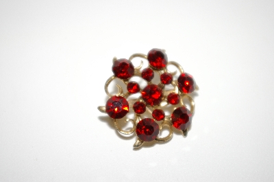 +MBA #6-1216  Vintage Gold Tone Red Rhinestone Pin