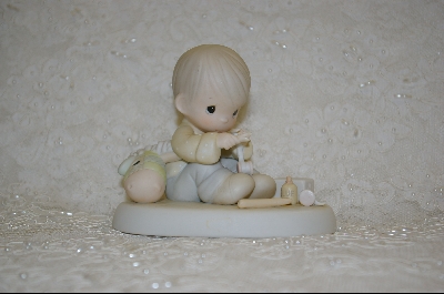 +MBA #PM   "Precious Moments 1987 Love Is The Glue That Mends