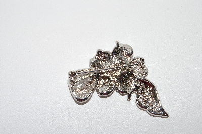 +MBA5 #1681  Rhodium Plated Flower Leaf Clear Crystal Brooch
