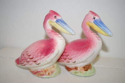 +MBA #33-059  "Pair Of Pink Pelican Salt  & Pepper Shakers