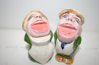 +MBA #33-071  "Vintage Singers Salt & Pepper Shakers