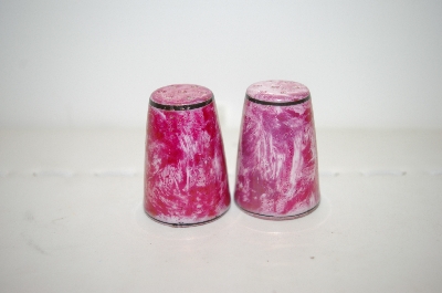 +MBA #33-067  "Vintage Pink Small Salt & Pepper Shakers