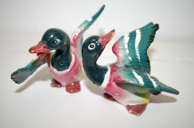 +MBA #33-105  "Vintage Green Ducks Salt & Pepper Shakers