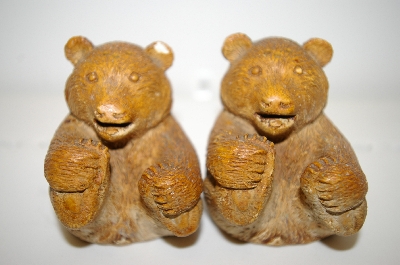 +MBA #33-123  "Vintage "Carved Look" Brown Bear Salt & Pepper Shakers