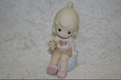 +MBA #PM    "Precious Moments 2002  You're A Gem Of A Friend