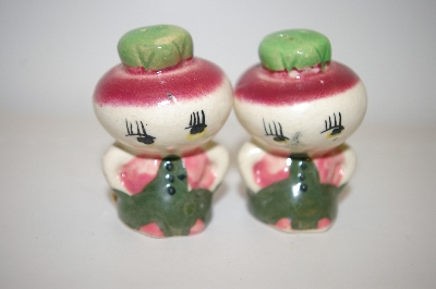 +MBA #33-156  "Vintage "Turnip" Salt & Pepper Shakers