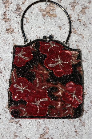 +MBA #36-102    "1980's Red Velvet Floral Hand Beaded Purse