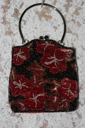 +MBA #36-102    "1980's Red Velvet Floral Hand Beaded Purse