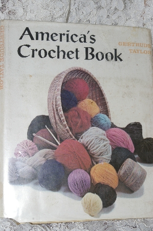 +MBA #37-075  "1972 America's Crochet Book