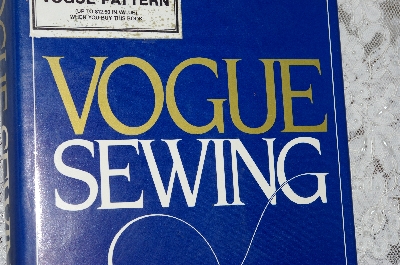 +MBA #37-217  "1982  Vogue Sewing