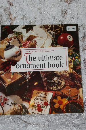 +MBA #37-007  "1996 "The Ultimate Ornament Book