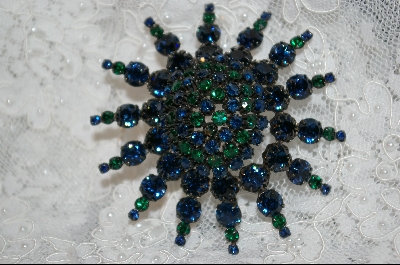 +MBA  "Vintage Blue & Green Stauburst  Pin/Pendant