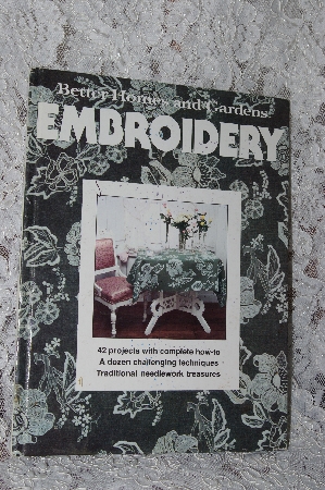 +MBA #39-086  "1978 Better Homes & Gardens "Embroidery"