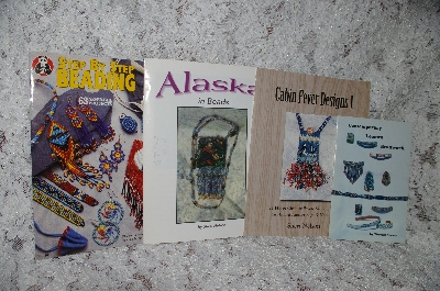 +MBA #40-225  "Set Of 4 Beaders Crafting Project Books