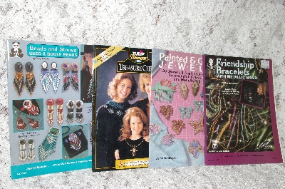 +MBA #40-230  " Set Of 4 Crafters Project Books