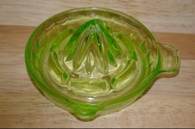 +MBA #4692  "Hazel-Atlas Green Tab Handled Reamer #4692