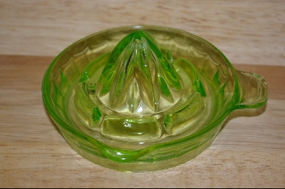 +MBA #4692  "Hazel-Atlas Green Tab Handled Reamer #4692