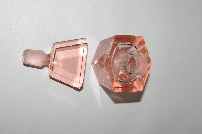+MBA #55-253  Vintage Soft Pink Glass Perfume Bottle