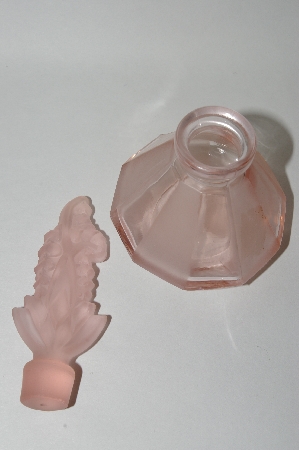+MBA #55-121  Vintage Pink Frosted & Clear Glass Perfume Bottle With Fancy Frosted Stopper