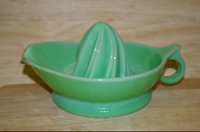 +MBA #4807  "Dark Jadite Green Reamer #4807