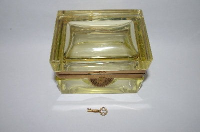 +MBA #55-082  "Vintage Yellow Glass Trinket Box