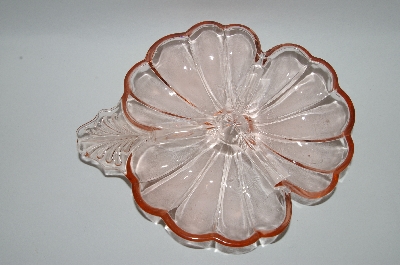 +MBA #59-084  Vintage Doric Pink Depression Glass 3 Part Cloverleaf Candy Dish 
