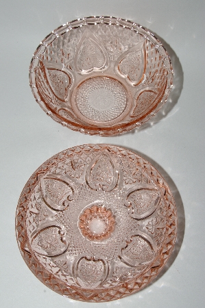 +MBA #60-009  Vintage Pink Glass "Hearts & Roses" Lidded Candy Dish