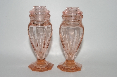 +MBA #60-049  Vintage Pink Glass Salt & Pepper Shakers