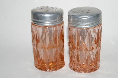 +MBA #64-056  Vintage Pink Depression Glass "Windsor" Salt & Pepper Shakers