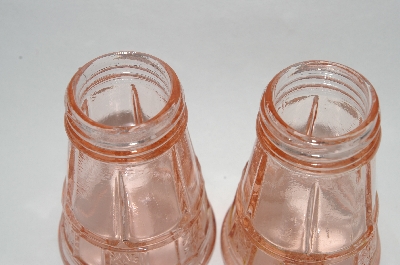 +MBA #64-042  Vintage Pink Depression Glass Salt & Pepper Shakers