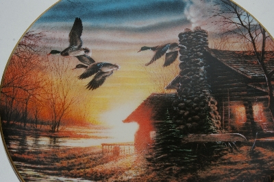 +MBA #68-077  1987 Terry Redlin "Golden Retreat" Collectors Plate