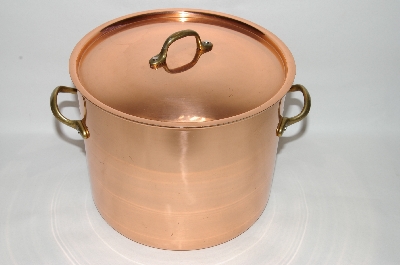 +MBA #70-8138  "30 Year Old Copper Stock Pot With Lid