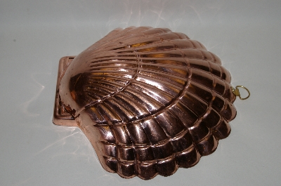 +MBA #71-017  "35 Year Old Copper "Shell" Jello Mold