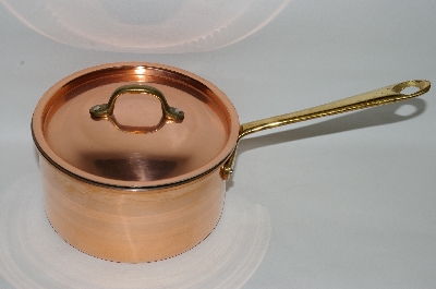+MBA #71-001  "35 Year  Old  Small Copper Sauce Pot With Lid