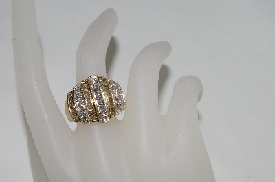 +MBA #76-062  14K Yellow Gold Baguette & Round Cut Diamond Ring