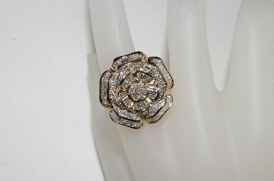 +MBA #76-025  14K Yellow Gold Beautiful "Flower" Diamond Ring