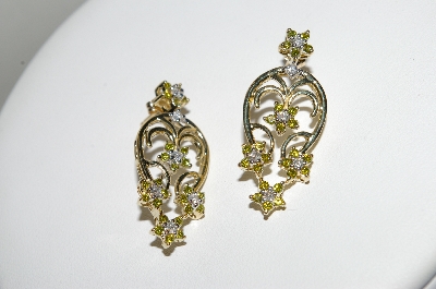 +MBA #77-094  14K Yellow Gold 5 Flower Yellow & White Diamond Pierced Earrings