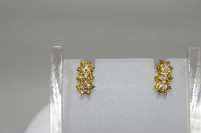+MBA #78-016     14K Yellow Gold 3 Flower Yellow & White Diamond Earrings