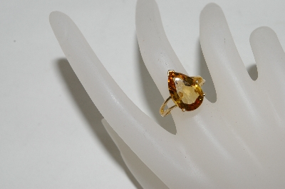 +MBA #78-286     14K Yellow Gold Pear Cut Citrine Ring