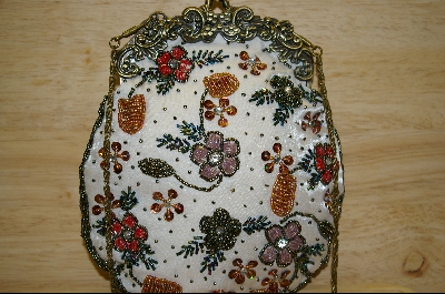 +MBA #SW-1    "1980's Antique Look White Satin Hand Beaded Purse