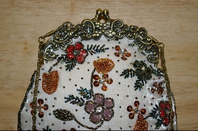 +MBA #SW-1    "1980's Antique Look White Satin Hand Beaded Purse