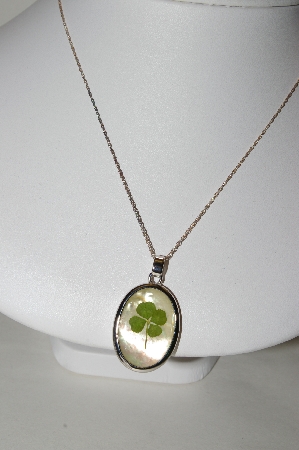+MBA #78-058   Sterling Mother Of Pearl Glass Incased 4 Leaf Colver Pendant With 18" Chain