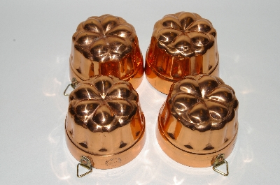 +MBA #79-026   Set Of 4 "AURUS" Copper Jello Molds