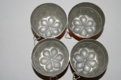 +MBA #79-026   Set Of 4 "AURUS" Copper Jello Molds