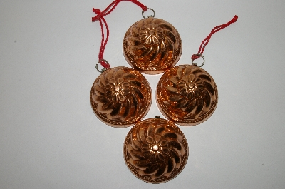 +MBA #79-049   Set Of 4 Vintage Copper Flower Center Jello Molds